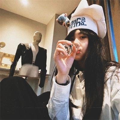 十里长街跪月光